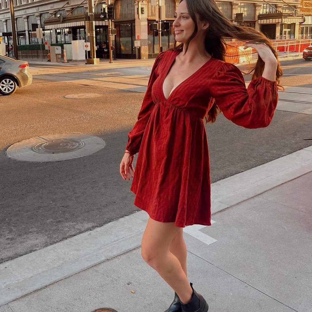 Lulu's Red V-Neck Mini Dress with Puff Sleeves